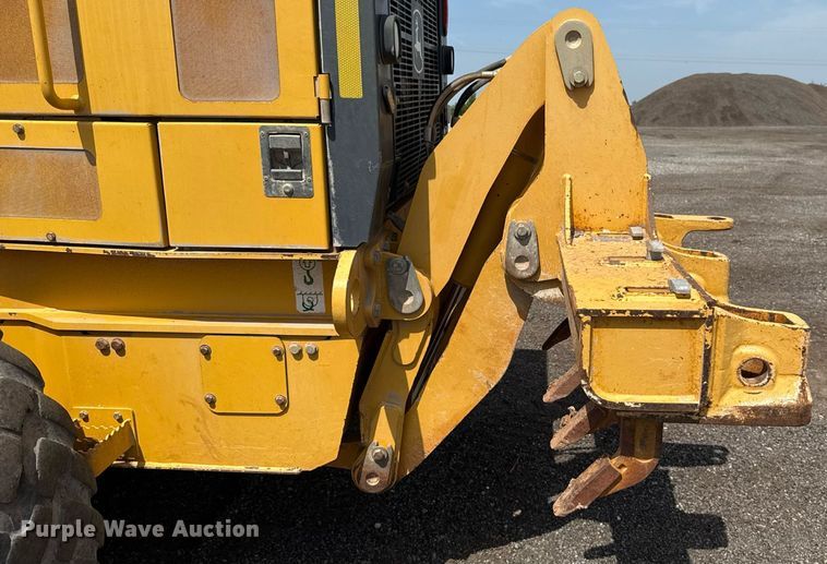 image for item DW5179 2013 John Deere 672GP motor grader