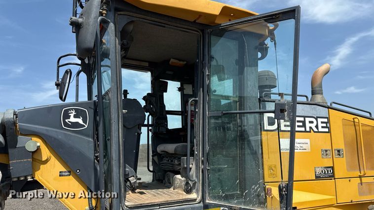 image for item DW5179 2013 John Deere 672GP motor grader