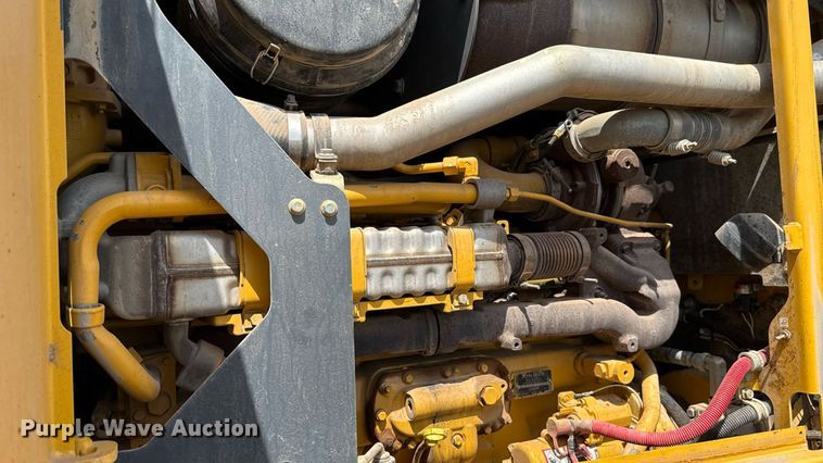 image for item DW5179 2013 John Deere 672GP motor grader