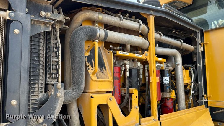 image for item DW5179 2013 John Deere 672GP motor grader