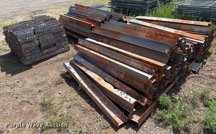 image for item DW5181 (356) guardrail post