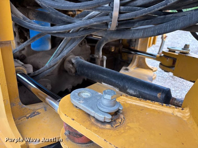 image for item DW7199 2006 John Deere 544J high lift wheel loader