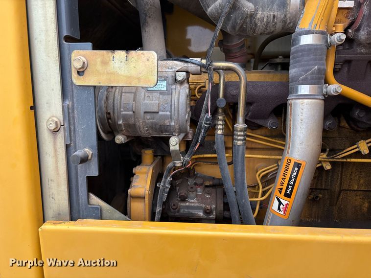 image for item DW7199 2006 John Deere 544J high lift wheel loader