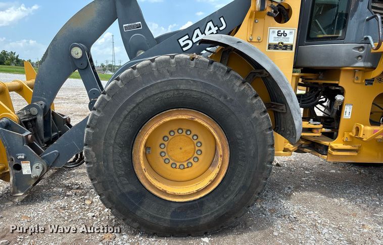 image for item DW7199 2006 John Deere 544J high lift wheel loader