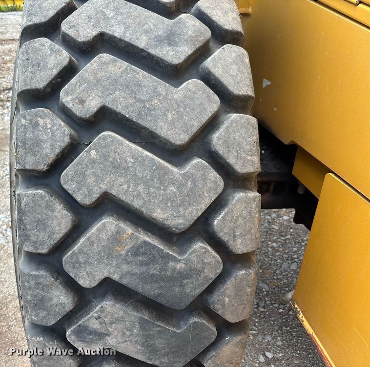 image for item DW7199 2006 John Deere 544J high lift wheel loader