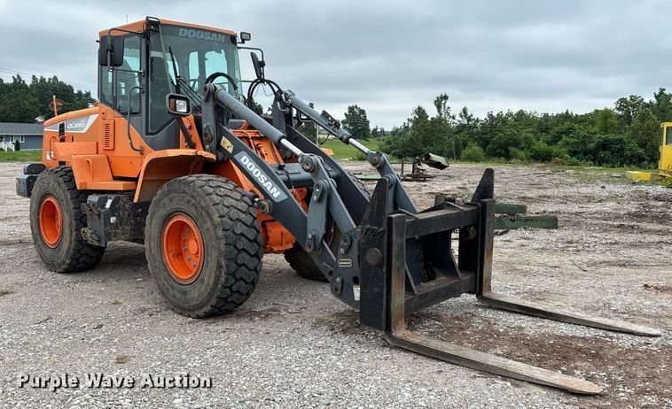 CARGADOR FRONTAL DOOSAN DL250TC5