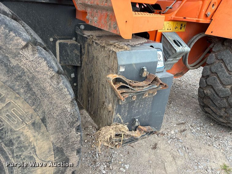 image for item DW7200 Doosan DL250TC-5 wheel loader