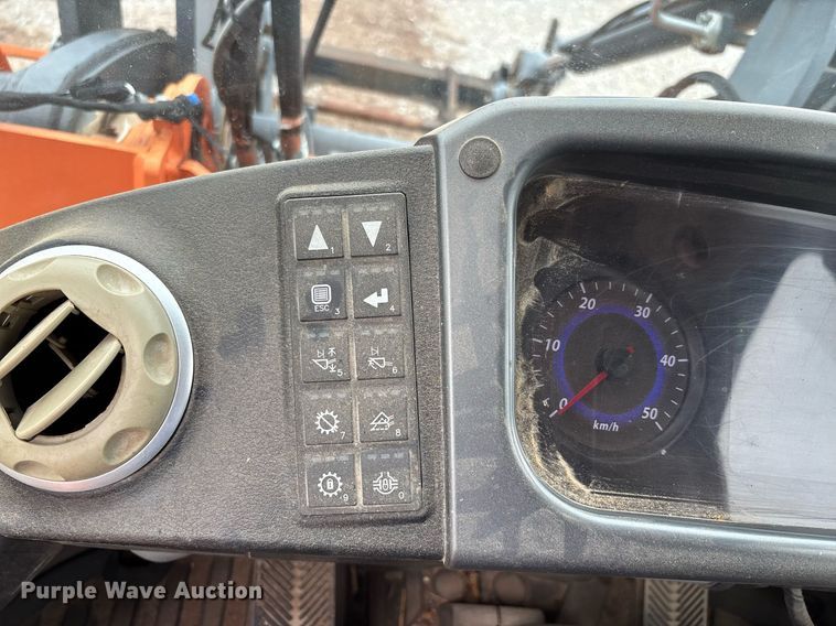 image for item DW7200 Doosan DL250TC-5 wheel loader