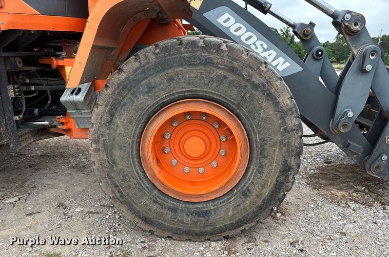 image for item DW7200 Doosan DL250TC-5 wheel loader