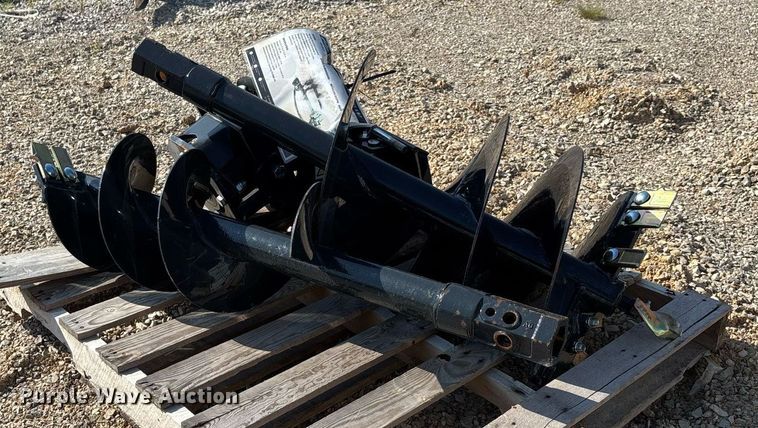 image for item DW7229 Arteer QB-SD10 skid steer auger