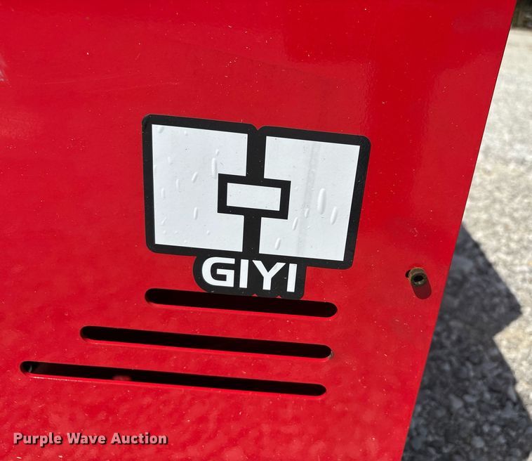 image for item DW7233 2025 GIYI skid steer mulcher