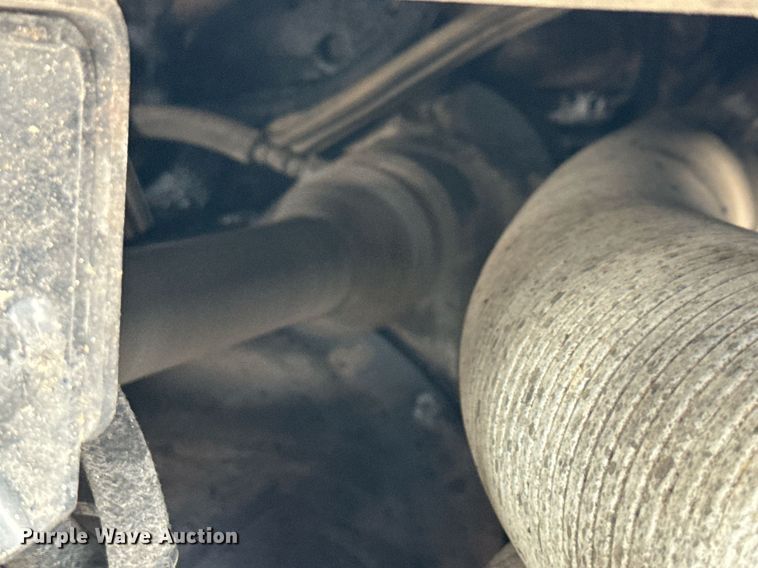 image for item DX5590 1998 Ford LT9511 ready mix truck