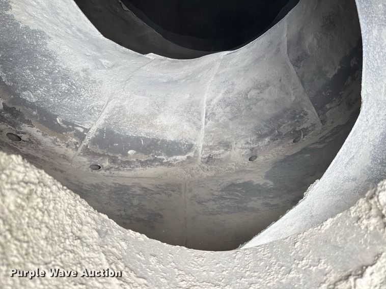 image for item DX5590 1998 Ford LT9511 ready mix truck