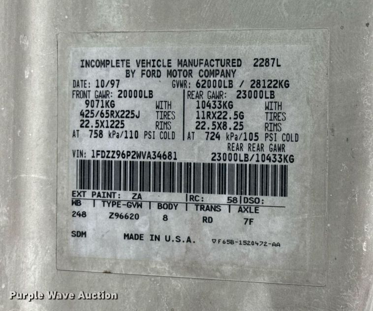 image for item DX5590 1998 Ford LT9511 ready mix truck