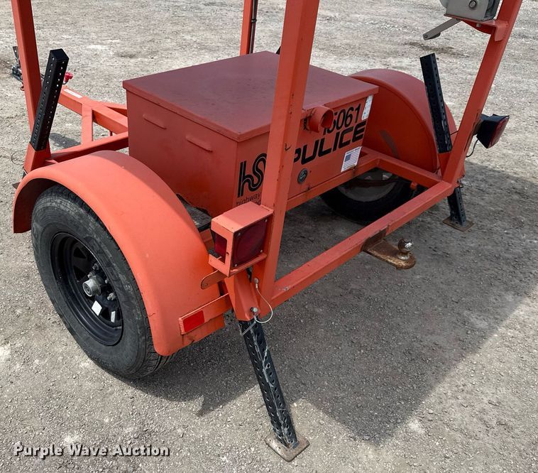 image for item DX5622 2017 Hi-Way Safety Arrowboard arrow board trailer
