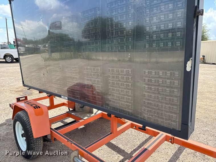 image for item DX5623 2017 Wanco WTLMB message board trailer