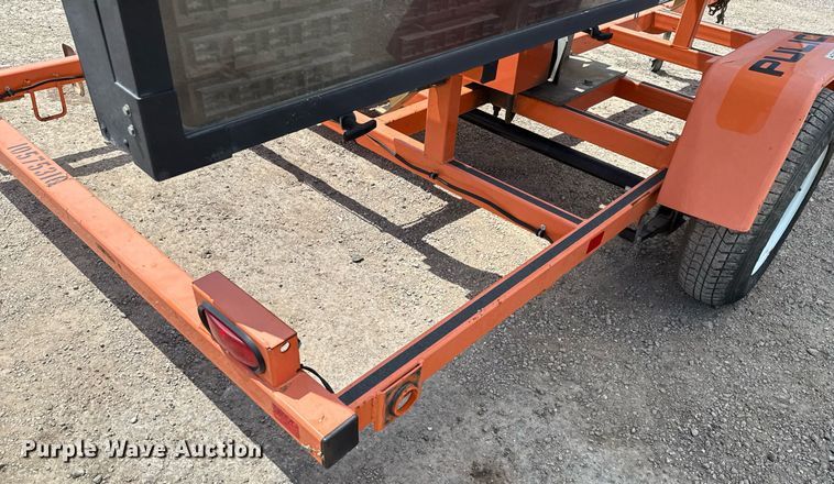 image for item DX5623 2017 Wanco WTLMB message board trailer