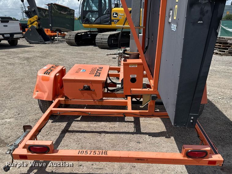 image for item DX5623 2017 Wanco WTLMB message board trailer