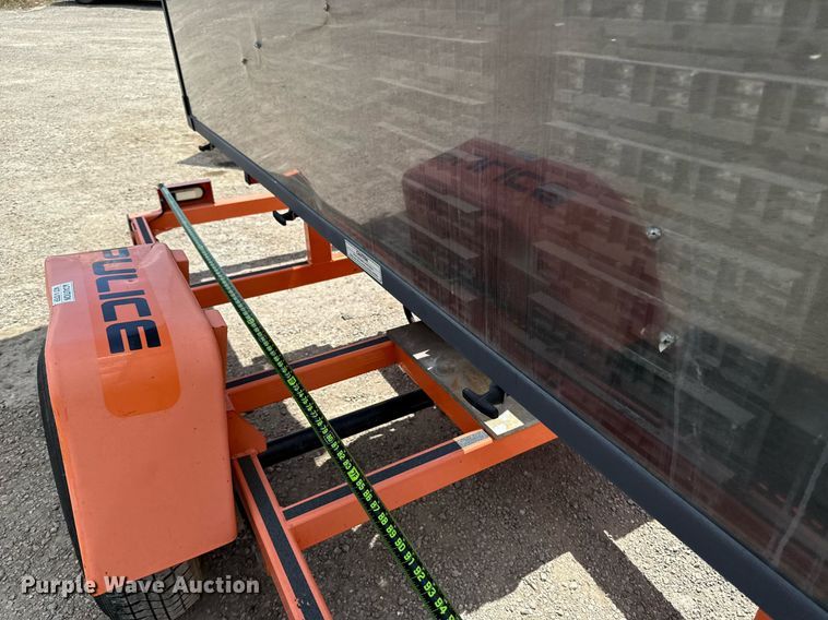 image for item DX5623 2017 Wanco WTLMB message board trailer