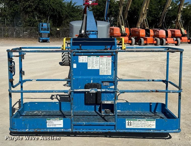 image for item DX5673 2013 Genie S-85 boom lift