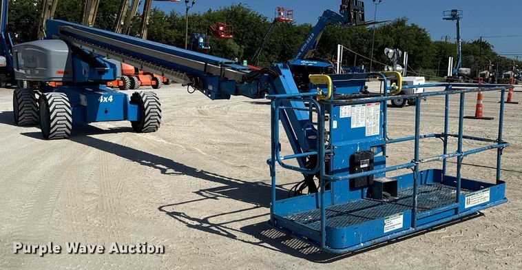 image for item DX5673 2013 Genie S-85 boom lift