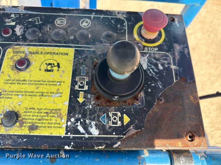 image for item DX5673 2013 Genie S-85 boom lift