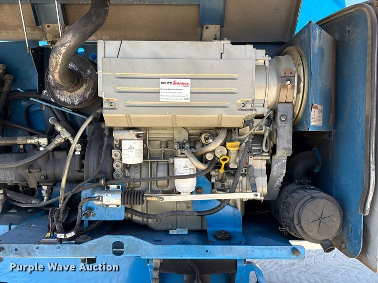 image for item DX5673 2013 Genie S-85 boom lift