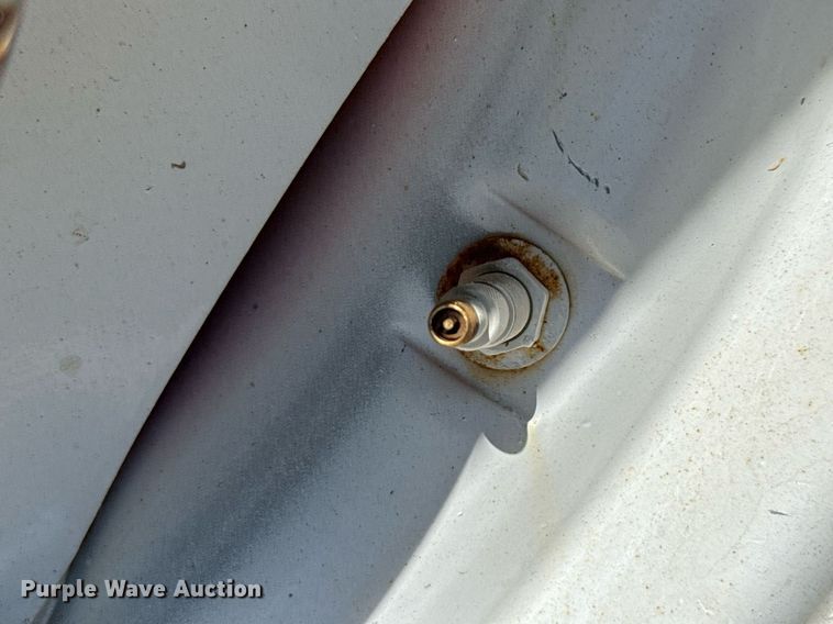 image for item DX5674 2013 Genie GS-4390 scissor lift