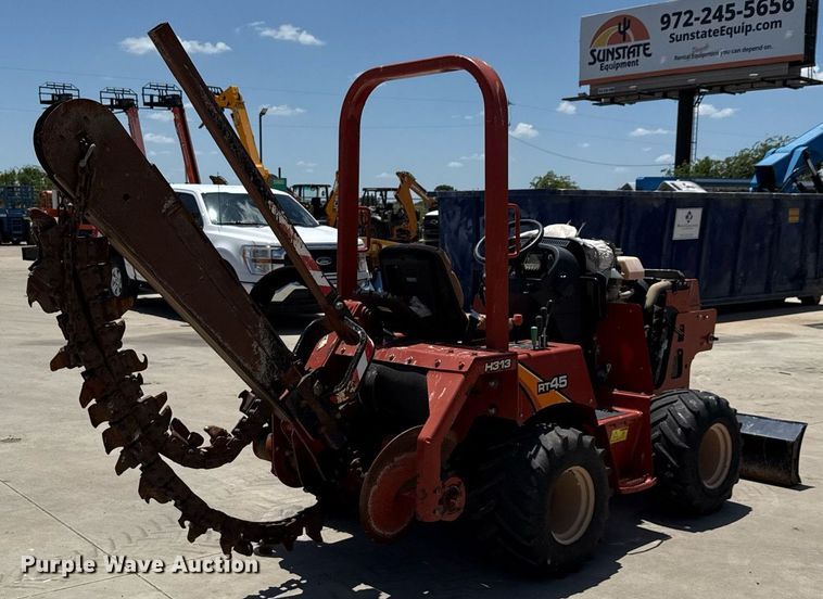 image for item DX5682 2017 Ditch Witch RT45 trencher