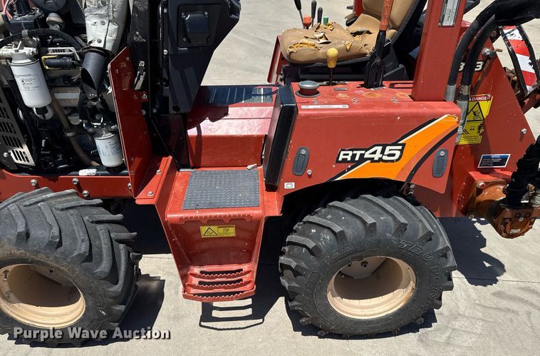 image for item DX5682 2017 Ditch Witch RT45 trencher