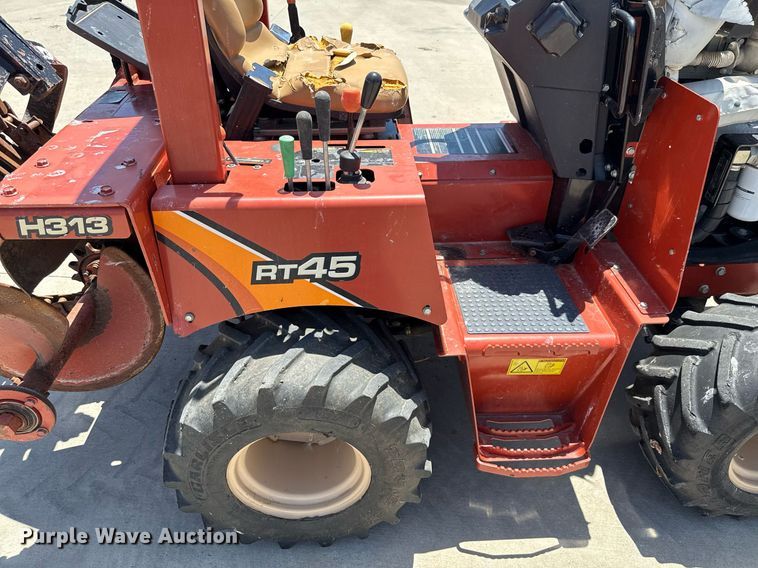 image for item DX5682 2017 Ditch Witch RT45 trencher