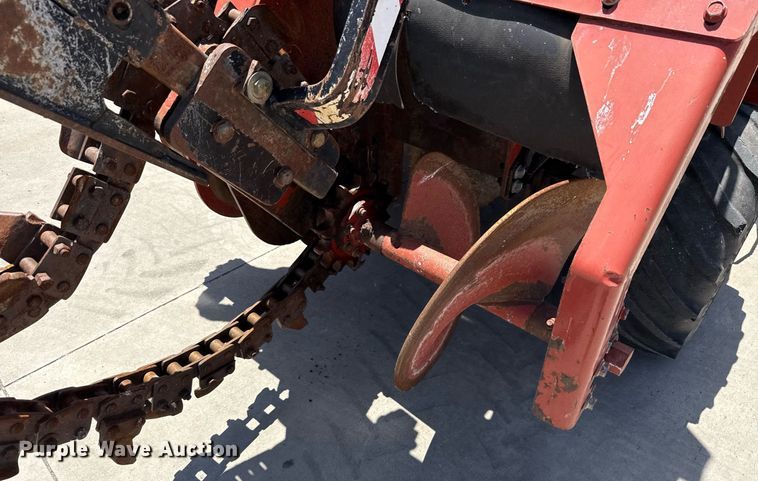 image for item DX5682 2017 Ditch Witch RT45 trencher