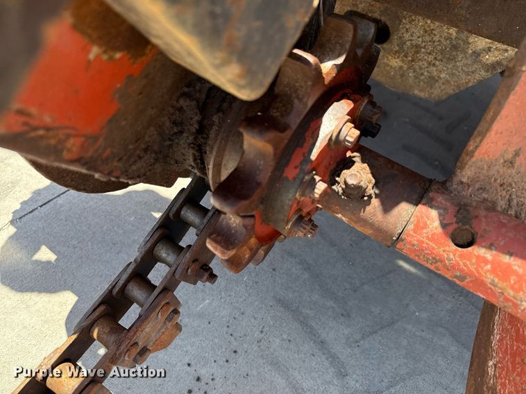 image for item DX5682 2017 Ditch Witch RT45 trencher