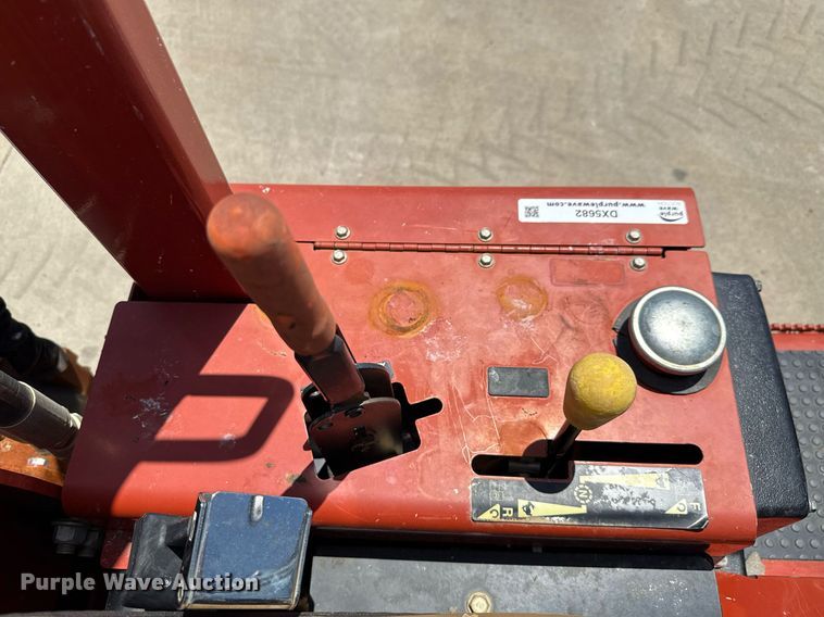 image for item DX5682 2017 Ditch Witch RT45 trencher