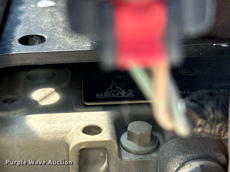 image for item DX5682 2017 Ditch Witch RT45 trencher