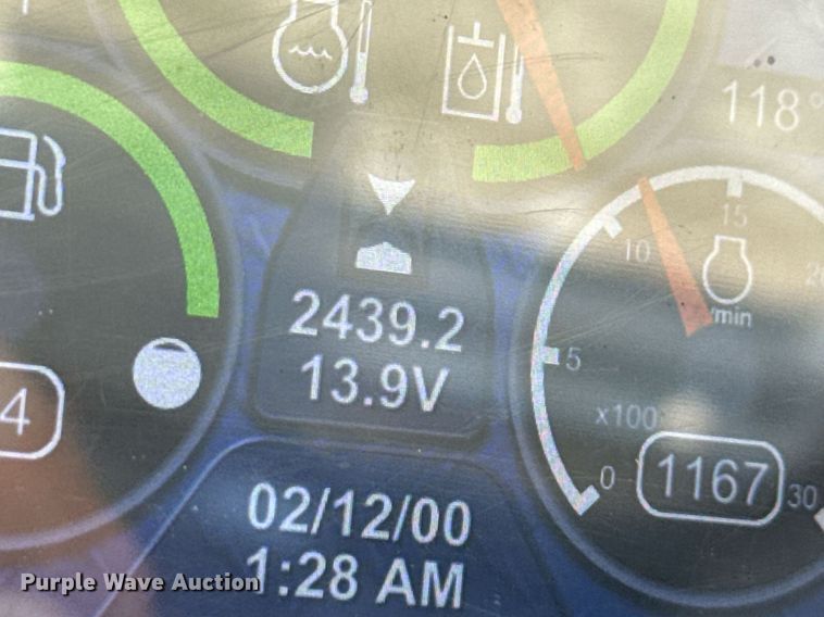 image for item DX5692 2020 Caterpillar 242D3 skid steer loader