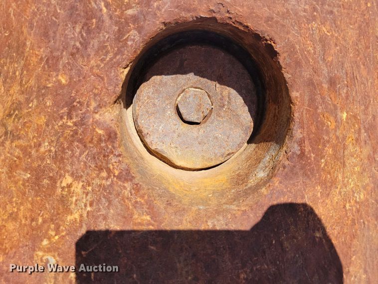 image for item DX7039 Wrecking ball