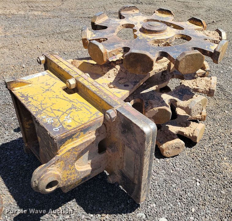 image for item DX7041 Rockland BOHP-ETF-11R compaction wheel