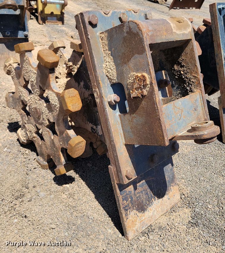 image for item DX7043 SUI Manufacturing 24SL compaction wheel