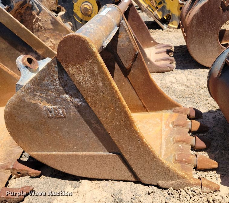 image for item DX7046 Caterpillar 24