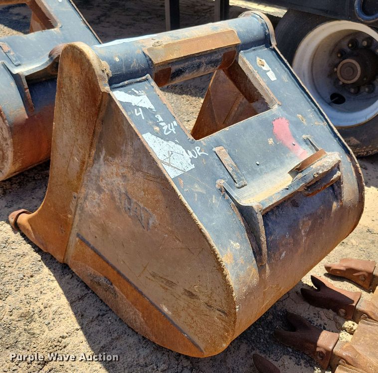 image for item DX7046 Caterpillar 24