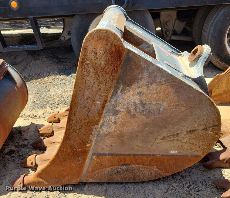 image for item DX7046 Caterpillar 24