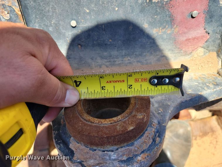 image for item DX7046 Caterpillar 24