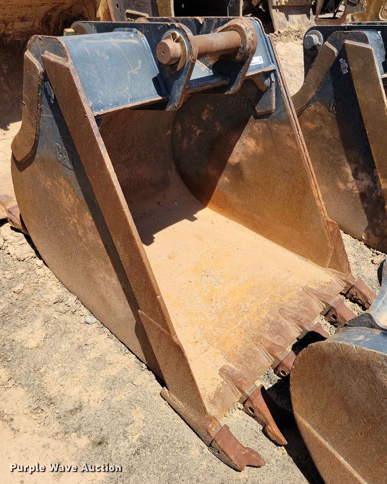 image for item DX7047 Caterpillar 36