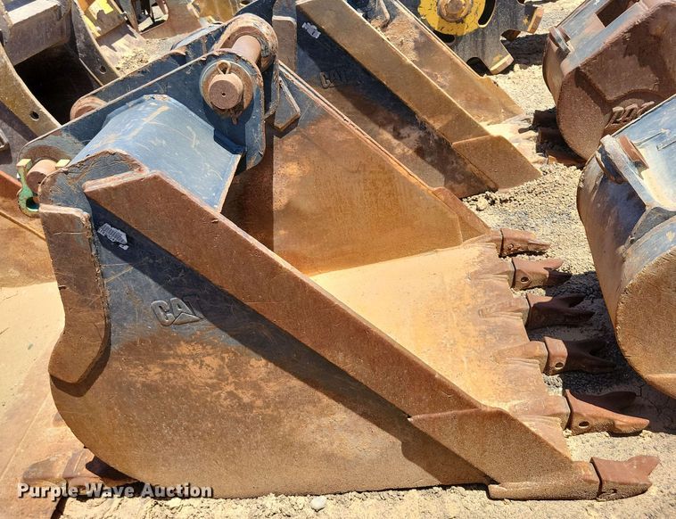 image for item DX7047 Caterpillar 36