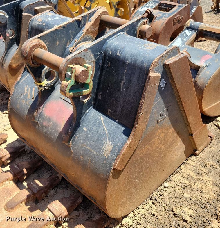 image for item DX7047 Caterpillar 36