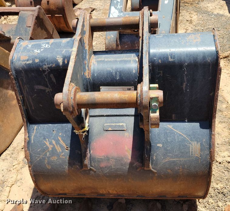 image for item DX7047 Caterpillar 36