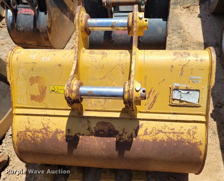 image for item DX7048 Caterpillar 48