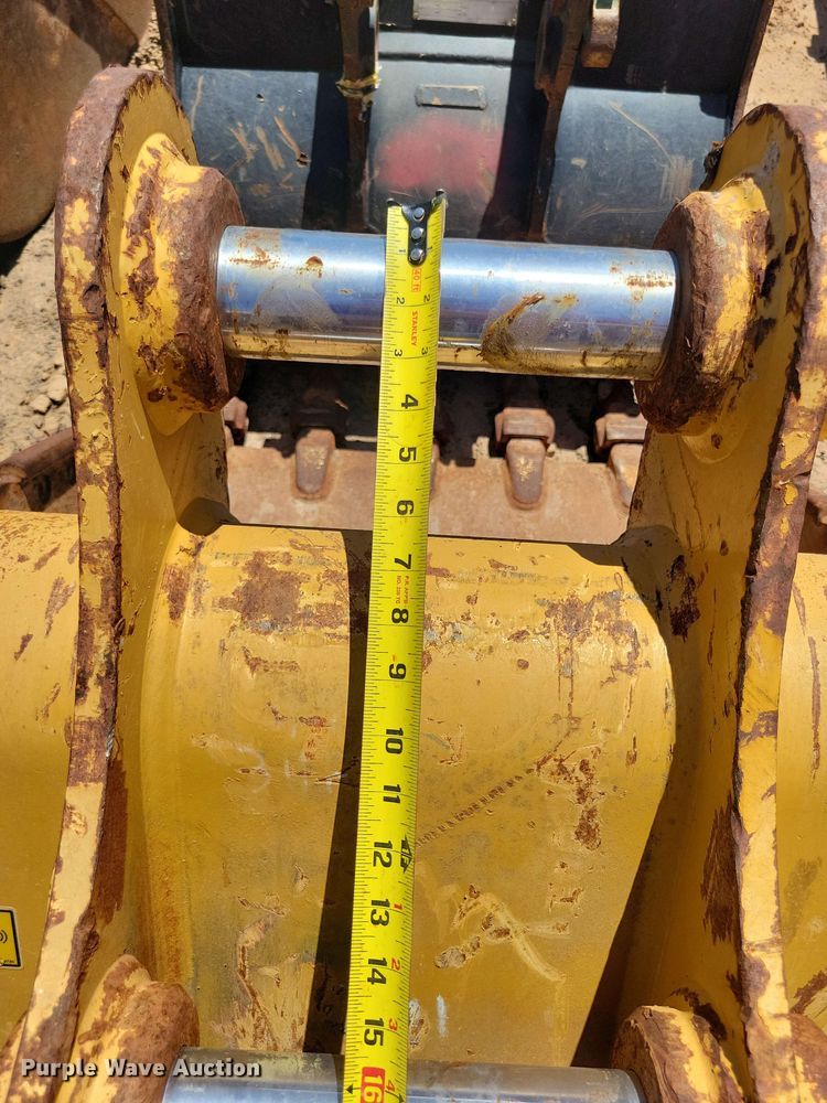 image for item DX7048 Caterpillar 48