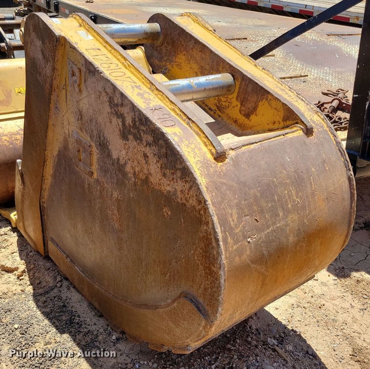 image for item DX7049 Rockland excavator bucket